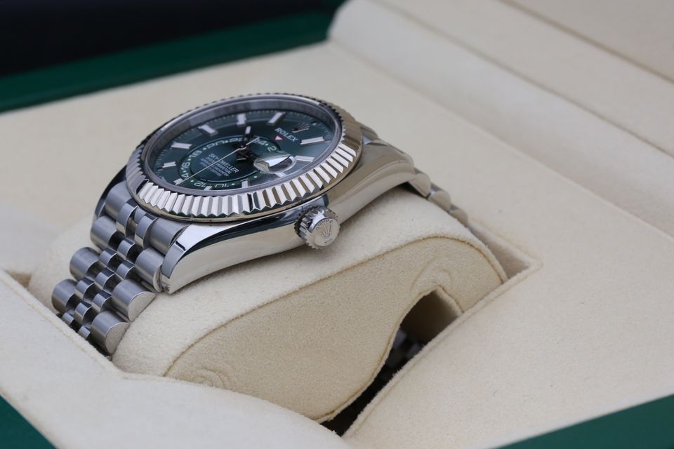 Rolex Sky-Dweller 336934 Image 6